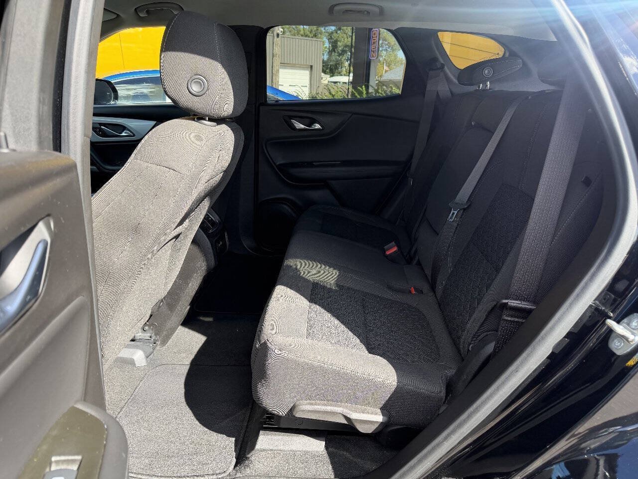 Used 2019 Chevrolet Blazer LT FWD image 17