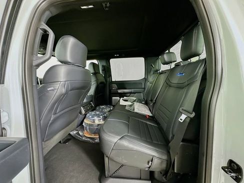 New 2026 Ford F450 Platinum w/ FX4 Off-Road Package AWD/4WD image 25