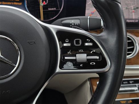 Used 2020 Mercedes-Benz E 350 E 350 image 25