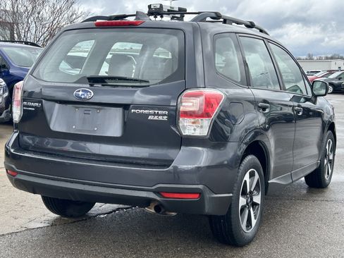 Used 2017 Subaru Forester 2.5i w/ Alloy Wheel Package image 7