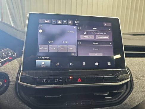 Used 2024 Jeep Compass Latitude AWD/4WD image 21