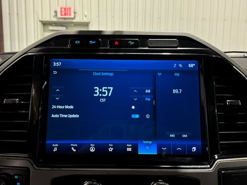 Used 2022 Ford F350 Lariat w/ Black Appearance Package image 48