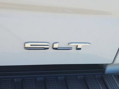 Used 2020 GMC Sierra 1500 SLT w/ SLT Premium Plus Package AWD/4WD image 33