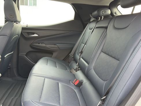 Used 2023 Chevrolet Bolt EUV Premier w/ Sun & Sound Package image 7