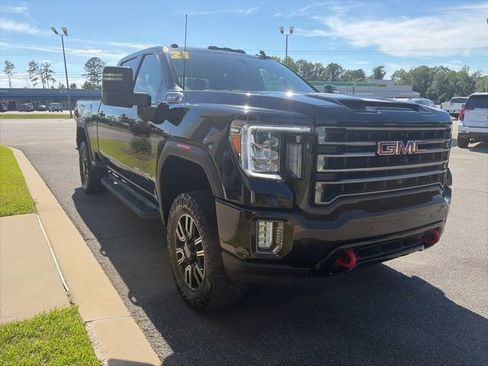 Used 2021 GMC Sierra 2500 AT4 w/ AT4 Preferred Package AWD/4WD image 5