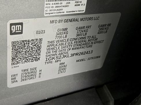 Used 2023 GMC Yukon XL Denali w/ Advanced Technology Package AWD/4WD image 28
