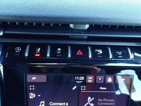 Used 2024 Jeep Grand Cherokee L Laredo AWD/4WD image 20