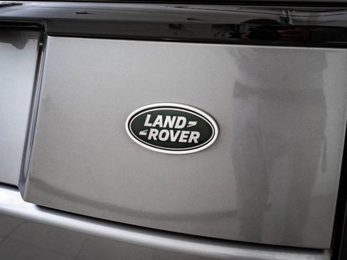 Used 2021 Land Rover Range Rover Westminster Edition image 9