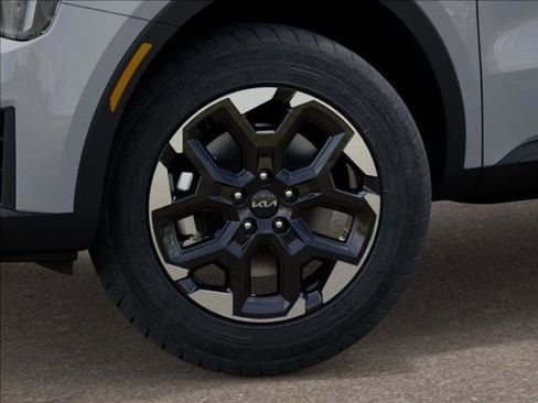 New 2026 Kia Sorento S AWD/4WD image 9