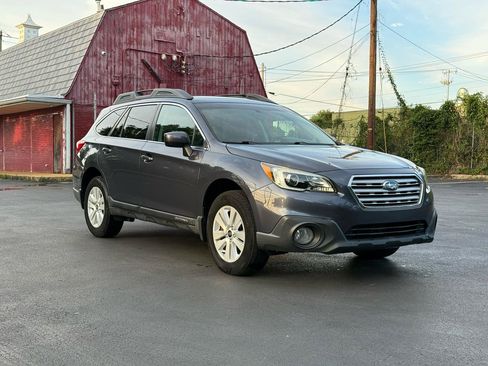 Used 2015 Subaru Outback 2.5i Premium w/ Protection Package #1 AWD/4WD image 2