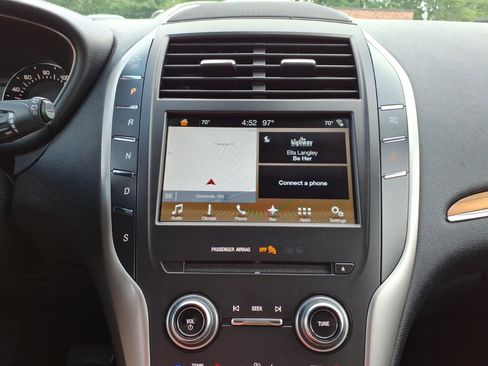 Used 2018 Lincoln MKC Reserve w/ Lincoln MKC Climate Package AWD/4WD image 20