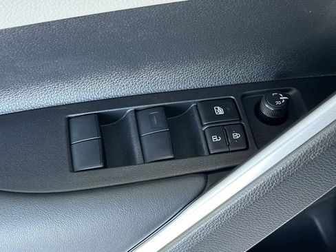 New 2026 Toyota Corolla Cross L image 11