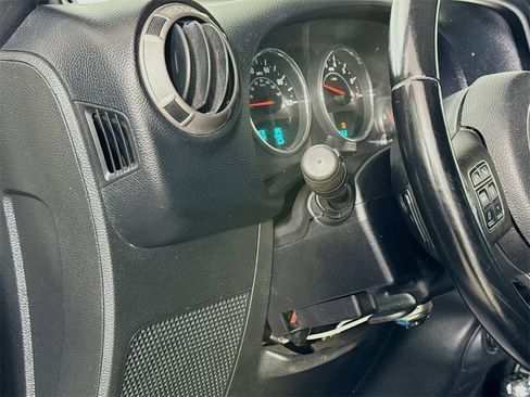 Used 2012 Jeep Wrangler Unlimited Sport w/ Connectivity Group image 10