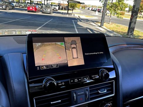 Used 2023 Nissan Armada SL image 26