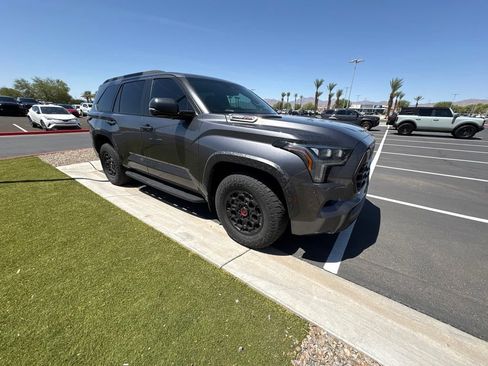 Used 2024 Toyota Sequoia TRD Pro AWD/4WD image 4