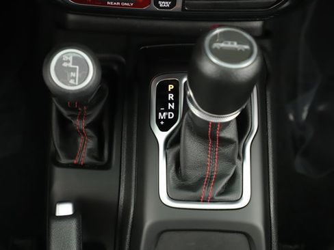 Used 2023 Jeep Gladiator Rubicon w/ Trailer Tow Package image 23