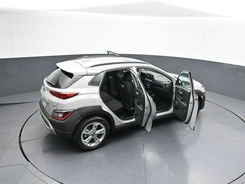 Certified 2022 Hyundai Kona SEL w/ Convenience Package AWD/4WD image 46