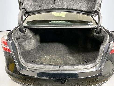 Used 2017 Toyota Avalon Limited FWD image 29