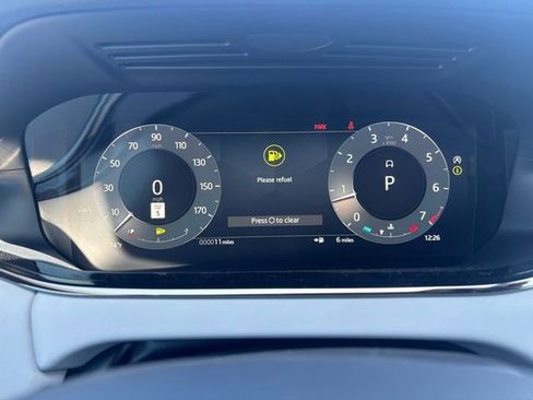 New 2026 Land Rover Range Rover Evoque Dynamic SE AWD/4WD image 16