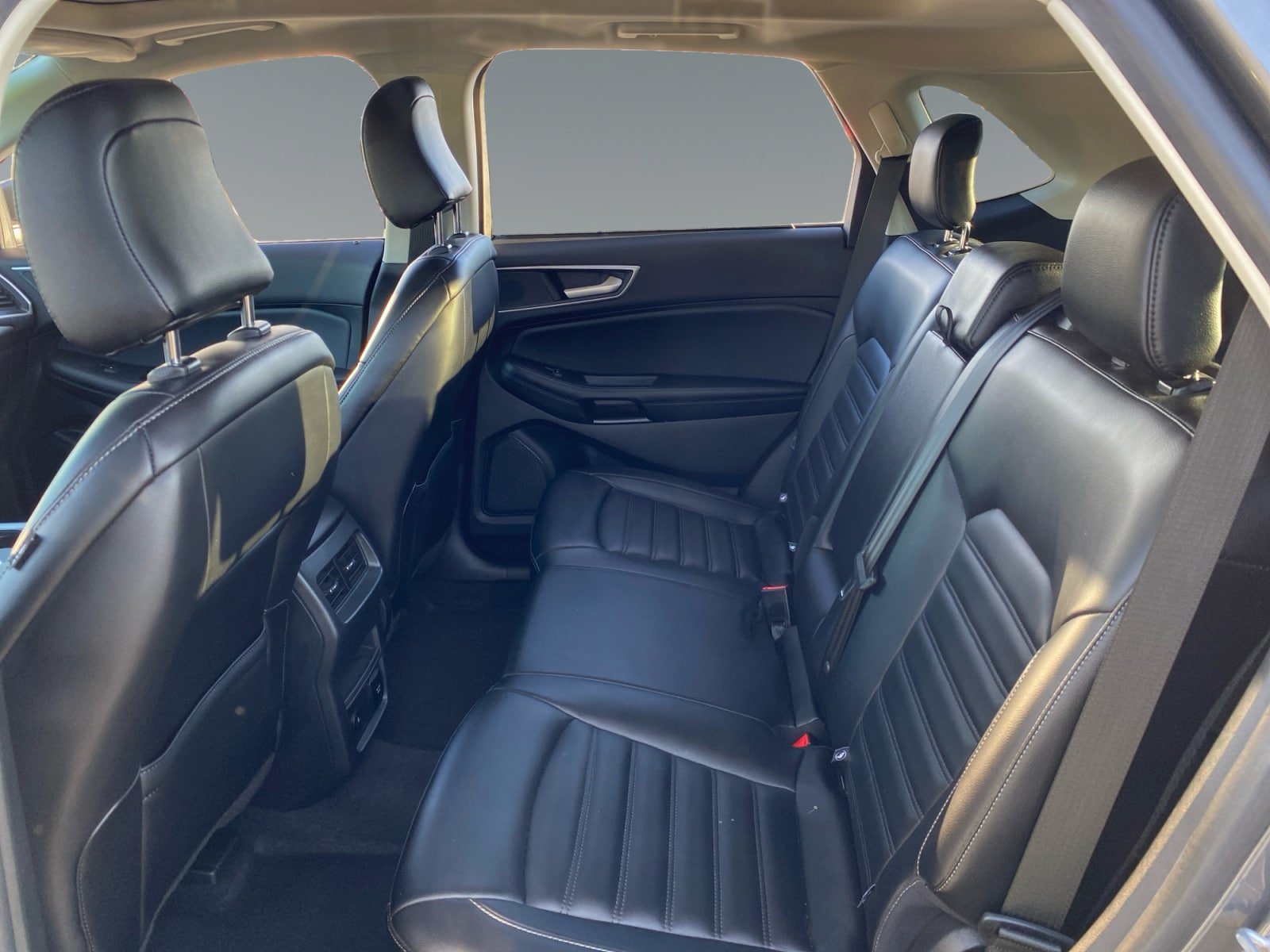 Used 2024 Ford Edge SEL w/ Convenience Package AWD/4WD image 13