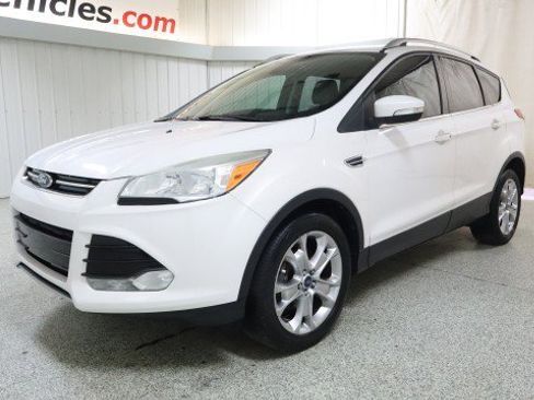 Used 2014 Ford Escape Titanium FWD image 2