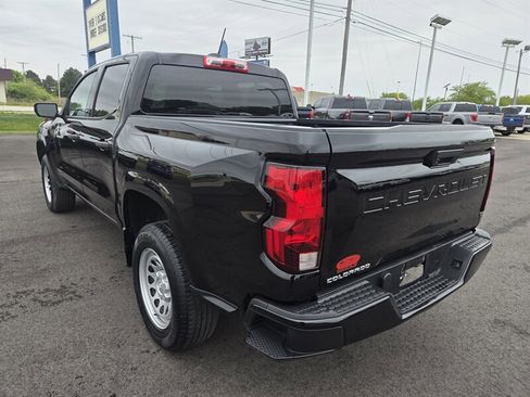 Used 2023 Chevrolet Colorado W/T RWD image 5