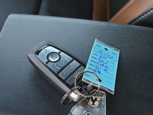 Certified 2023 Ford Bronco Outer Banks image 36