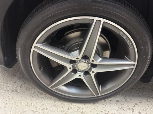 Used 2016 Mercedes-Benz C 300 4MATIC Sedan image 33