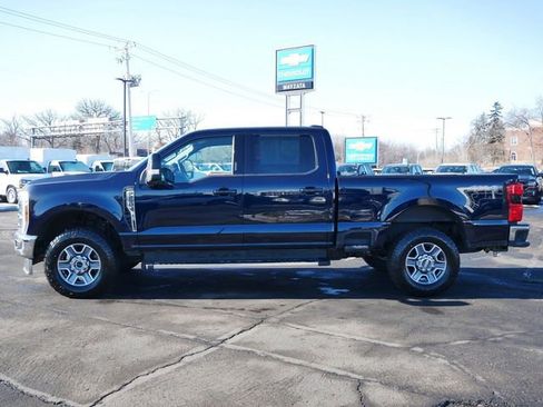 Used 2023 Ford F250 Lariat image 3