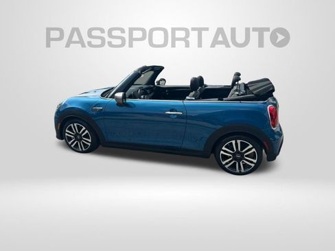Used 2023 MINI Cooper S w/ Signature Upholstery Package FWD image 9