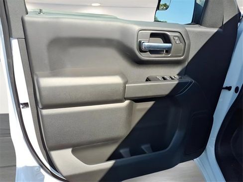 New 2025 Chevrolet Silverado 1500 Custom image 12