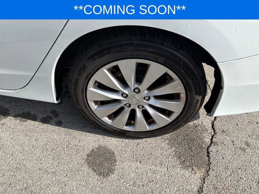 Used 2014 Honda Accord EX image 17