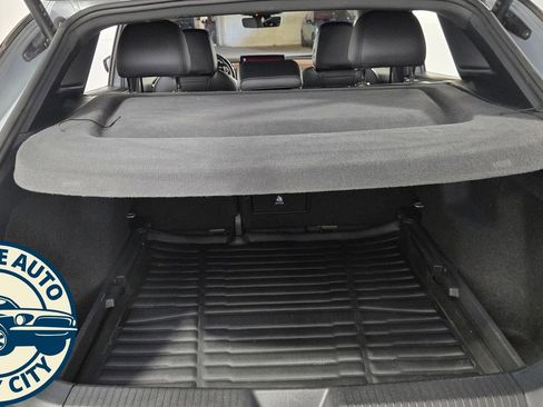 Used 2022 Volkswagen ID.4 Pro S RWD image 30