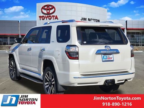 Used 2021 Toyota 4Runner Limited image 9
