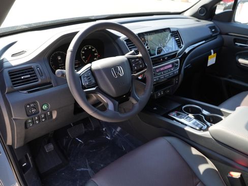 New 2026 Honda Ridgeline Black Edition image 15