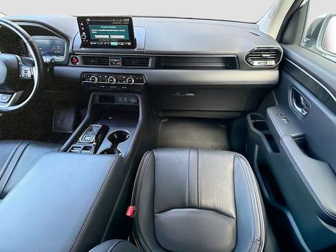 Used 2023 Honda Pilot Elite image 22