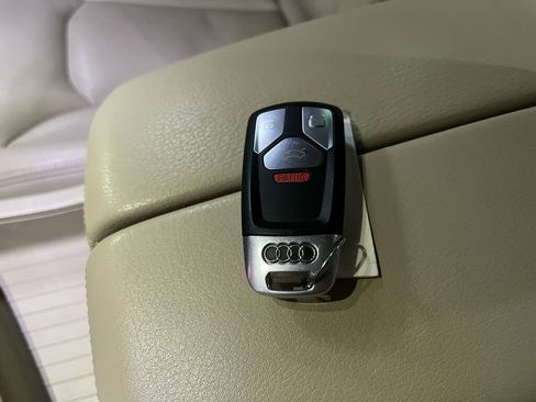 Used 2018 Audi Q7 3.0T Premium Plus AWD/4WD image 42