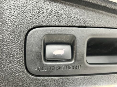 Used 2020 Honda CR-V Touring image 20