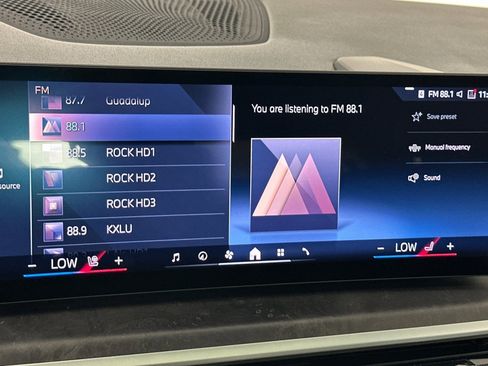 Used 2025 BMW X7 xDrive40i w/ Parking Assistance Package image 18