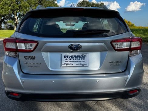 Used 2017 Subaru Impreza 2.0i Limited image 4