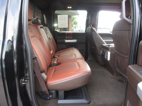 Used 2018 Ford F250 King Ranch w/ King Ranch Ultimate Package AWD/4WD image 8
