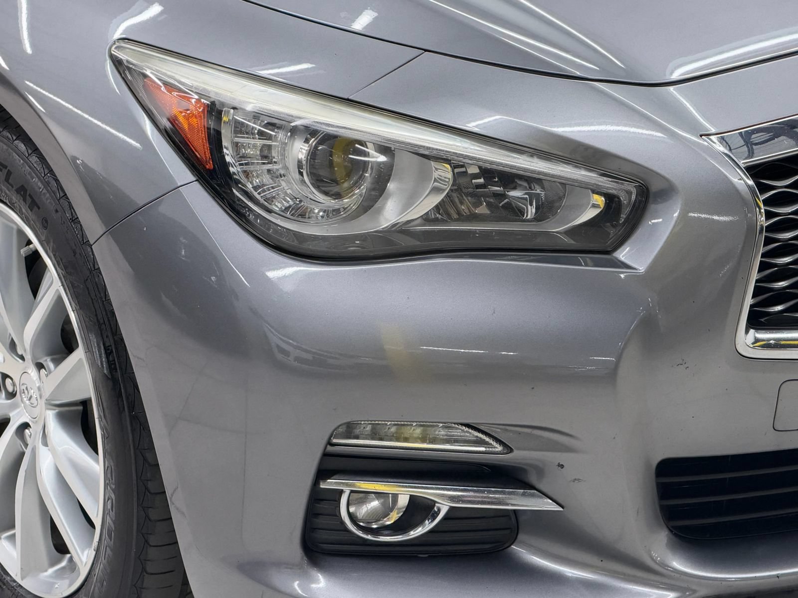 Used 2015 INFINITI Q50 Premium w/ Navigation Package AWD/4WD image 6