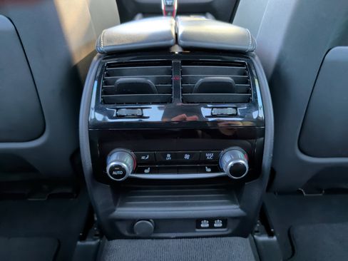 Used 2023 BMW M5 w/ Executive Package image 35