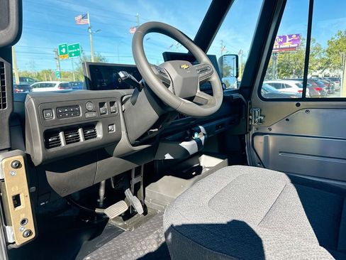 New 2026 Chevrolet Brightdrop 400 image 10