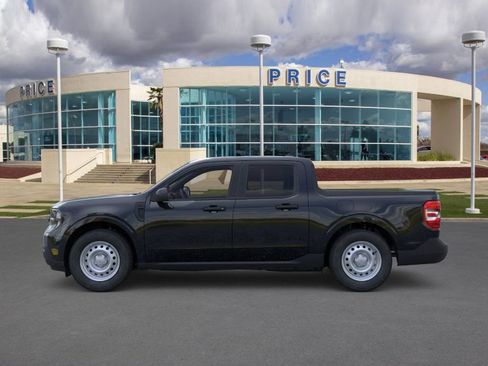 New 2025 Ford Maverick XL image 3