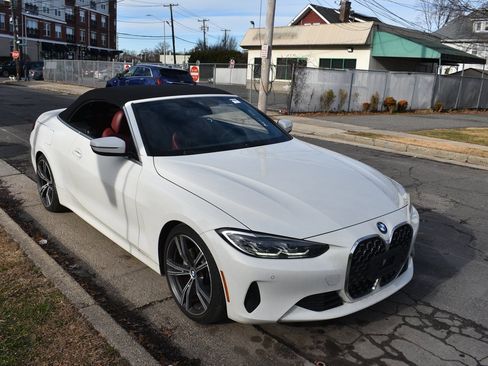 Used 2024 BMW 430i Convertible w/ Convenience Package image 12