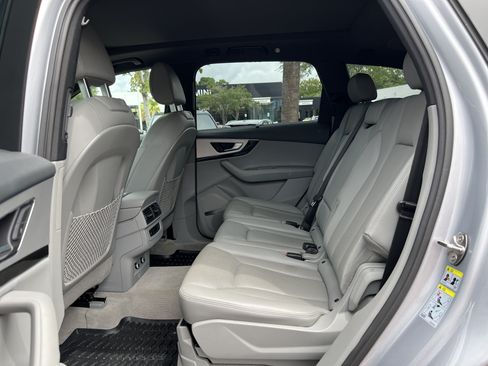 Used 2018 Audi Q7 2.0T Premium Plus w/ Premium Plus Package AWD/4WD image 31
