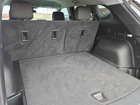 Used 2022 Chevrolet Blazer LT FWD image 23