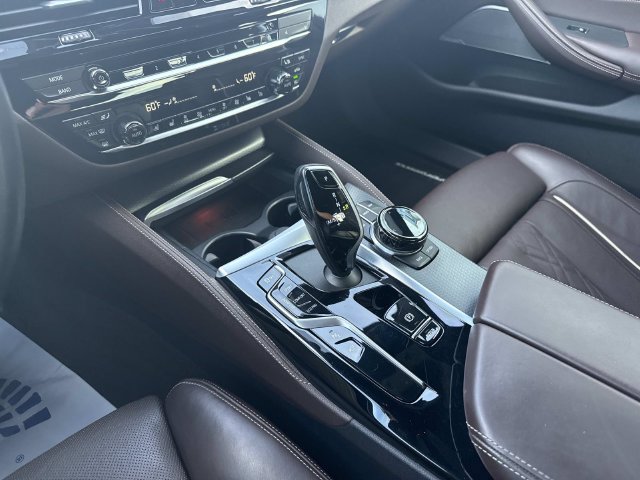 Used 2021 BMW M550i xDrive w/ Executive Package AWD/4WD image 47
