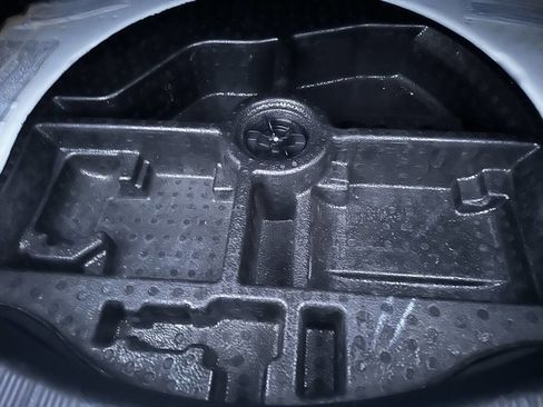 Used 2020 Ford Fusion SE image 30